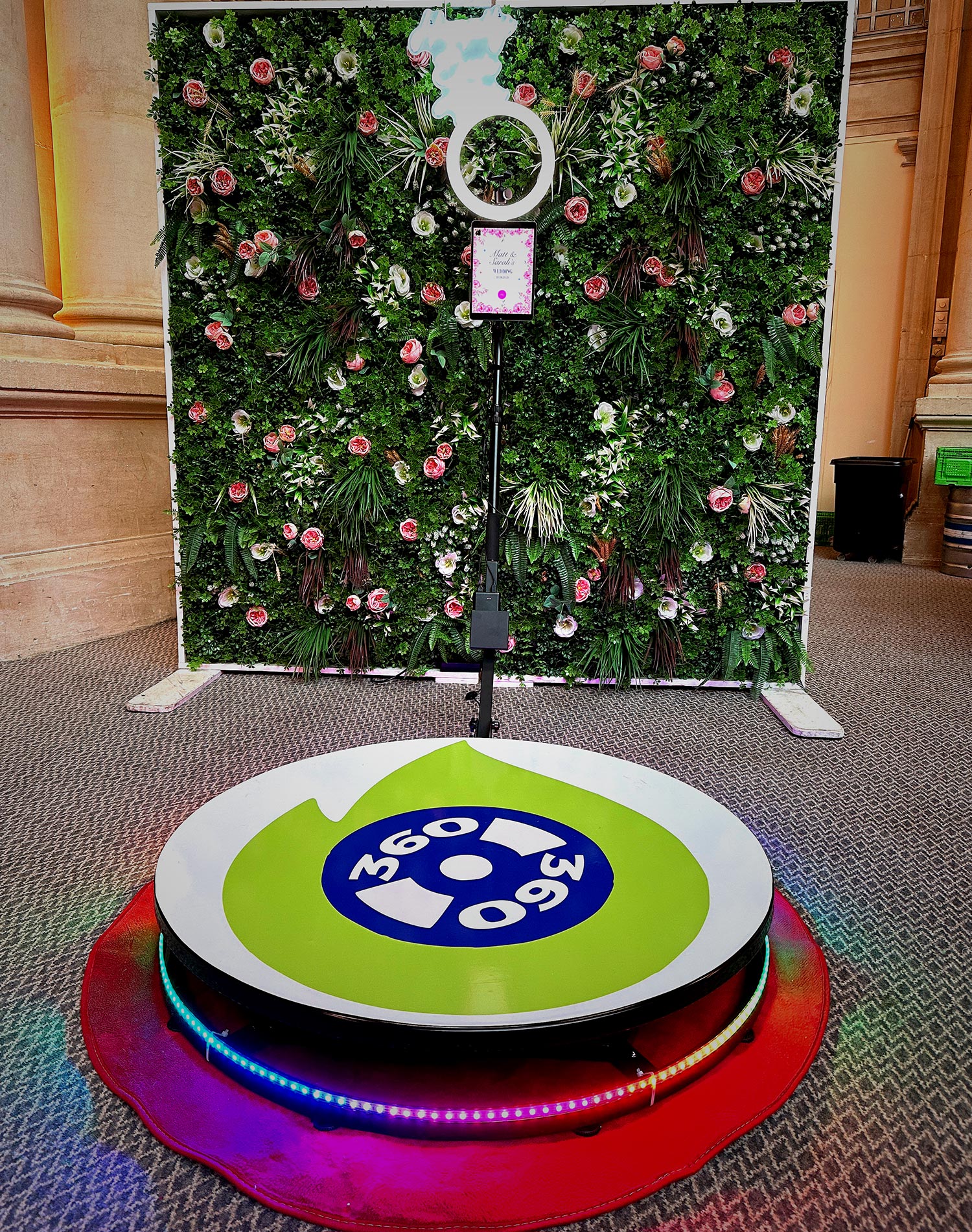 360 Video Booth Hire Bristol - 360 Photo Booth Hire book the experience